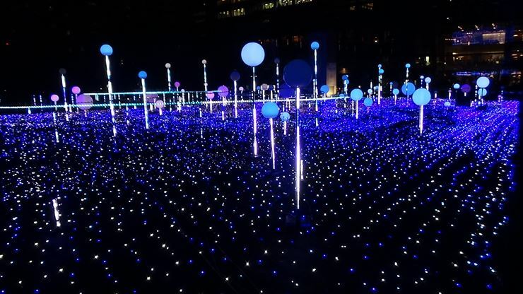 เทศกาลส่งท้ายปี (Tokyo Midtown Christmas Illumination)